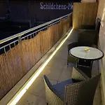 Blickfang - Modernes Direkt In Der Altstadt Von Mit Balkon - Lage Und Aussicht * Эрфурт