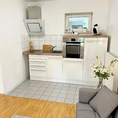 Apartment Blickfang: Modern In Erfurt's Old Town With Balcony *