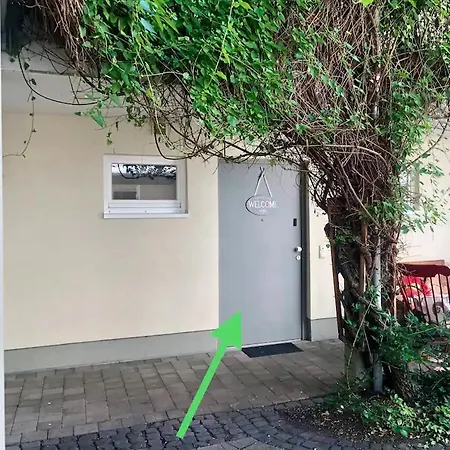 Blickfang - Modernes Direkt In Der Altstadt Von Mit Balkon - Lage Und Aussicht *