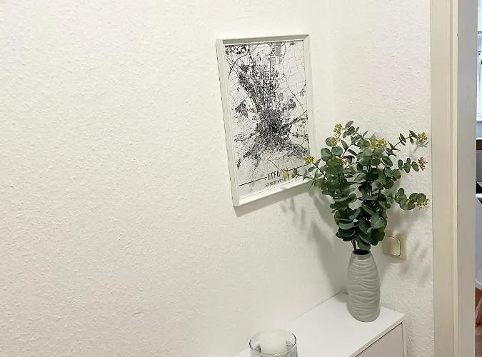 Blickfang - Modernes Direkt In Der Altstadt Von Mit Balkon - Lage Und Aussicht