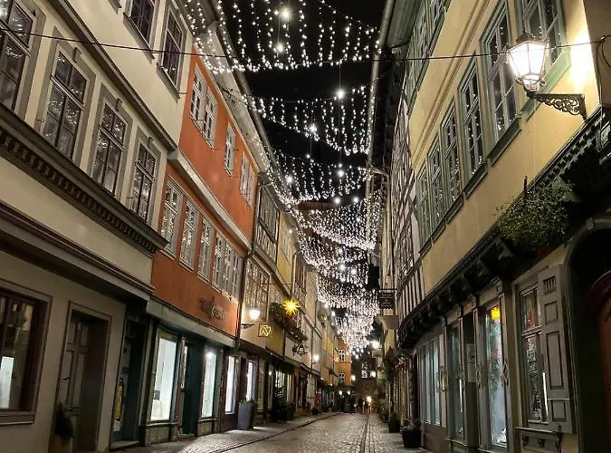 Blickfang - Modernes Direkt In Der Altstadt Von Mit Balkon - Lage Und Aussicht * Erfurt